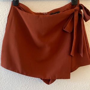 NWT Soprano Wrap Skort